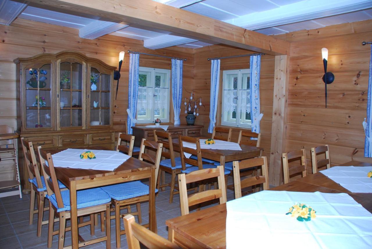 Fh Am Osterbrunnen Hotel Hinterhermsdorf Exterior foto